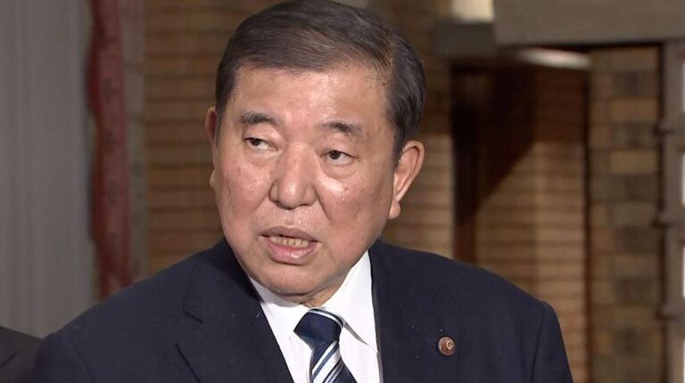 米大統領と電話会談 強い懸念伝達