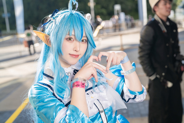 【コスプレ】春の陽気に誘われて、“雪の令嬢” ラミィ登場！色白で清楚な振る舞いが美しい【写真8枚】