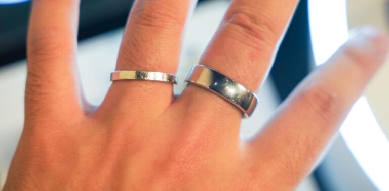 このリング、はめるだけで“睡眠の質”丸わかり。RingConn 第2世代ではじめる自分モニタリング | ライフハッカー・ジャパン