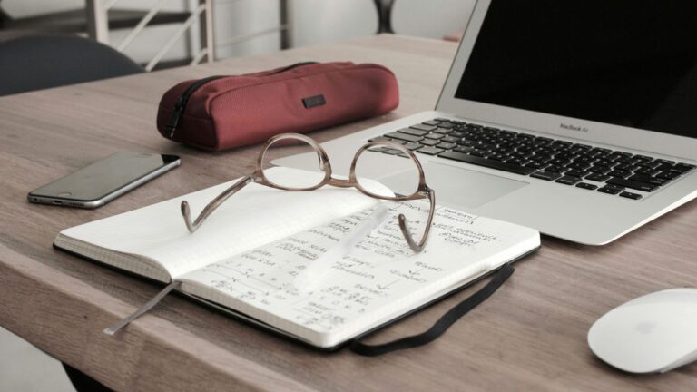 大学生はAIを何に使っているのか？Anthropicが調査結果を公開 – GIGAZINE