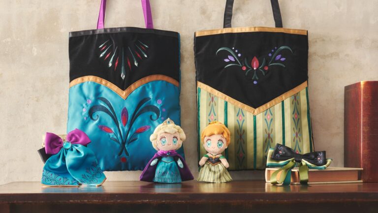 ディズニーストア、アナとエルサが戴冠式で着用したドレスがモチーフの「アナと雪の女王」新コレクションが4月25日より発売 – GAME Watch