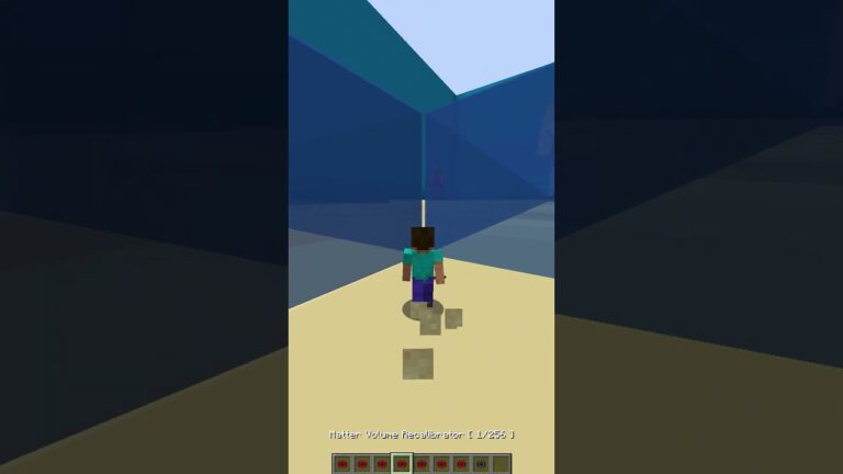 Will I Fit Through Every Pixel Hole in Squid Game? #minecraft #shorts