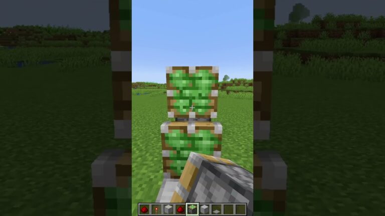 Minecraft Secret Door🤫 (Bumble Bee) #minecraft #shorts