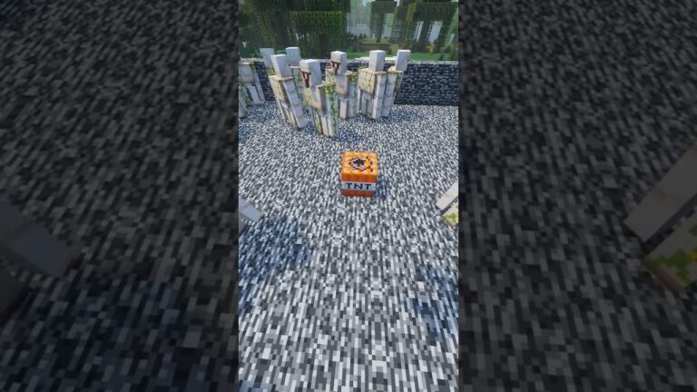 25x Iron Golem vs 100x TNT #minecraft