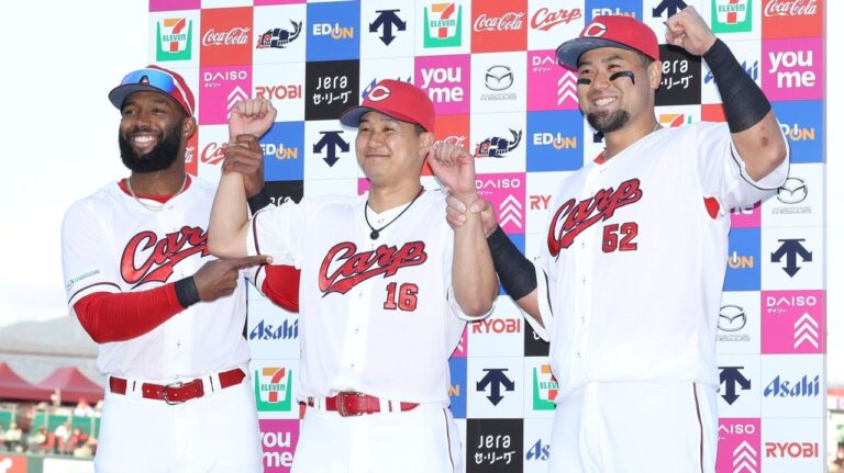 ほっこり カープ通訳お立ち台反響