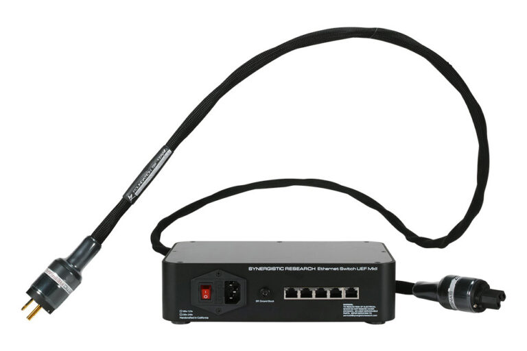 Synergistic Research、スイッチングハブの後継機「Ethernet Switch UEF MKII」