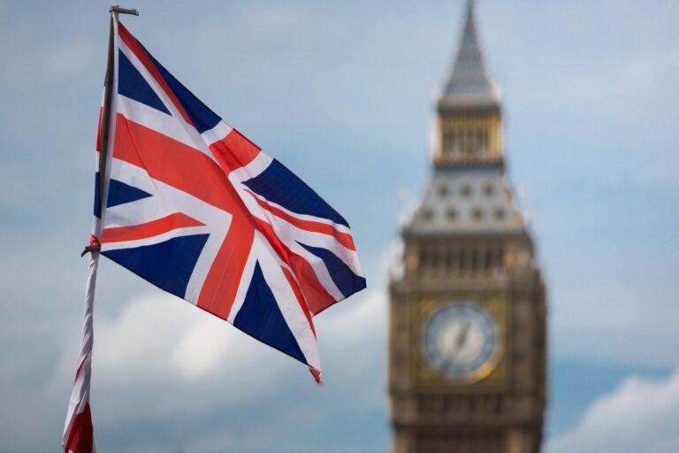 英国の創設者は、資金の不足に不満を抱いています：「問題は悪化している」