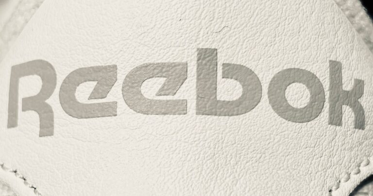 【衝撃】リーボックのスニーカーが1万1000円 → 2544円！ Amazonタイムセールの特価アパレル商品を59点厳選ピックアップしてみた