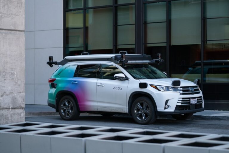 AmazonのZooxは、ロサンゼルスでRobotaxiテストを開始します