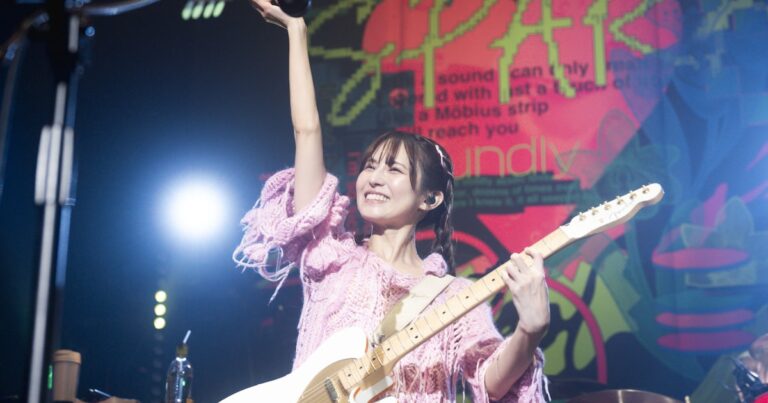 SCANDAL人気曲てんこ盛りな最新ツアー残すは北海道＆仙台、真夏のキラーチューン祭りを予告