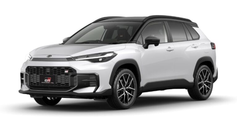 トヨタ、『カローラ クロス』を一部改良 新たに「GR SPORT」グレードを設定　389.5万円【グレード／価格一覧】