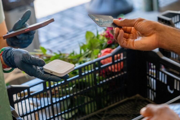 「米経済活動鈍化、物価は緩やか上昇」