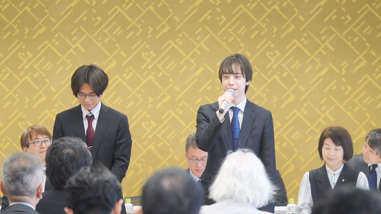 「2025年の未来、