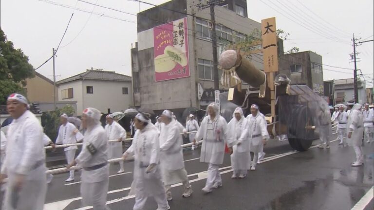 20年に一度の式年遷宮で使う“御神木”  伊勢神宮の外宮に向けて運び出す  岐阜などで切り出された樹齢300年以上のヒノキ