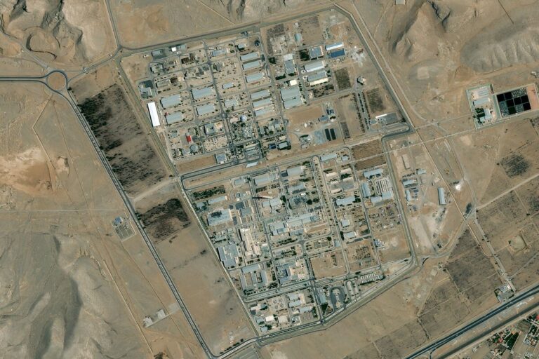 「IAEA、イランのウラン備蓄不明核弾頭10発分」