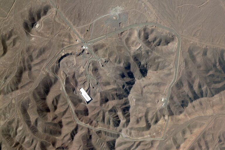 「イラン核施設破壊、イスラエル単独でも可能？」