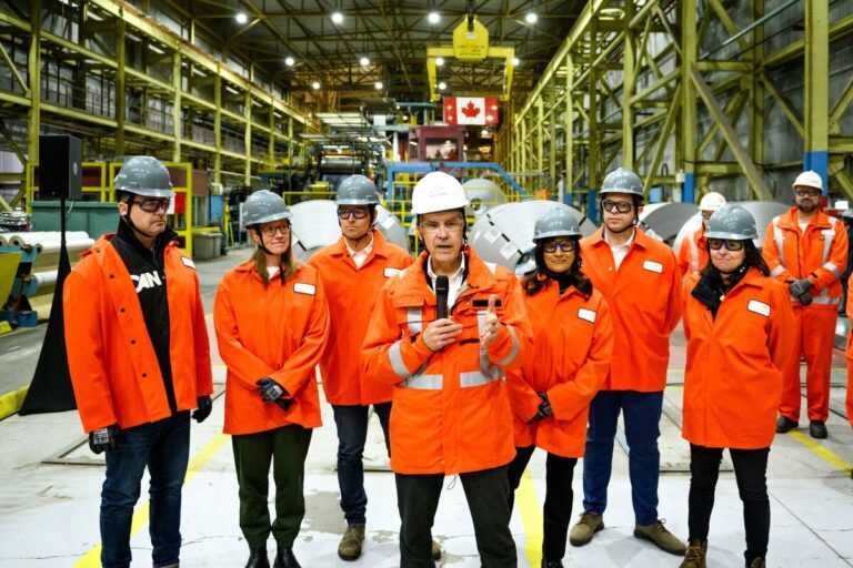 カナダ、米国に関税強化の構え！