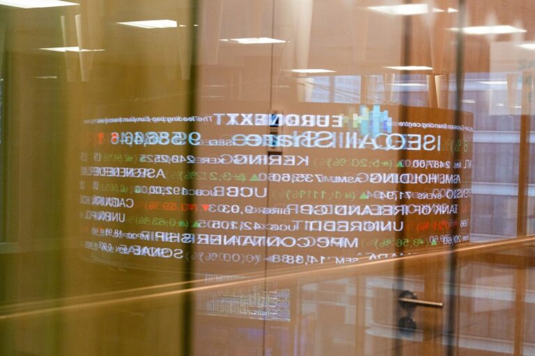 【欧州市況】トランプ氏、対イラン決定先送りで株高へ！