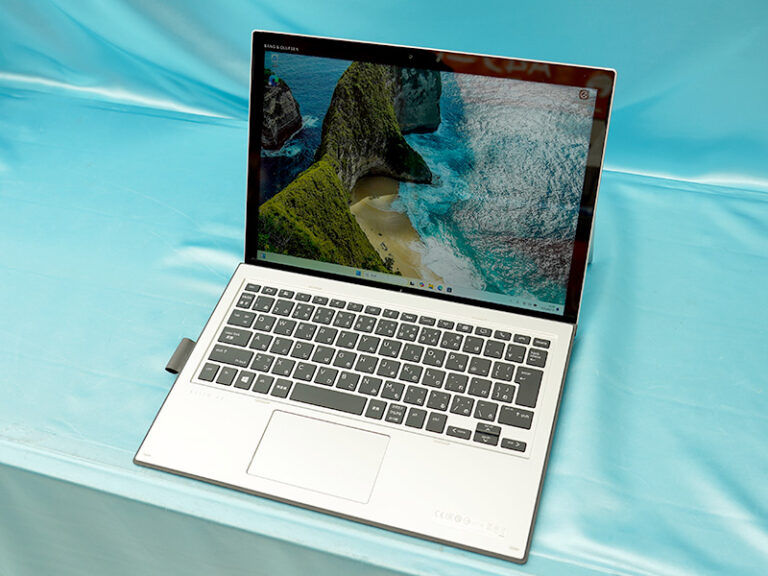 「超お得！第8世代Coreの2in1が今24,800円！」