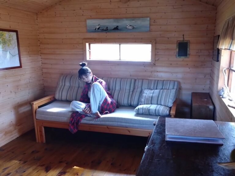 🌴長濱ねるの孤島小屋でのひととき📸✨