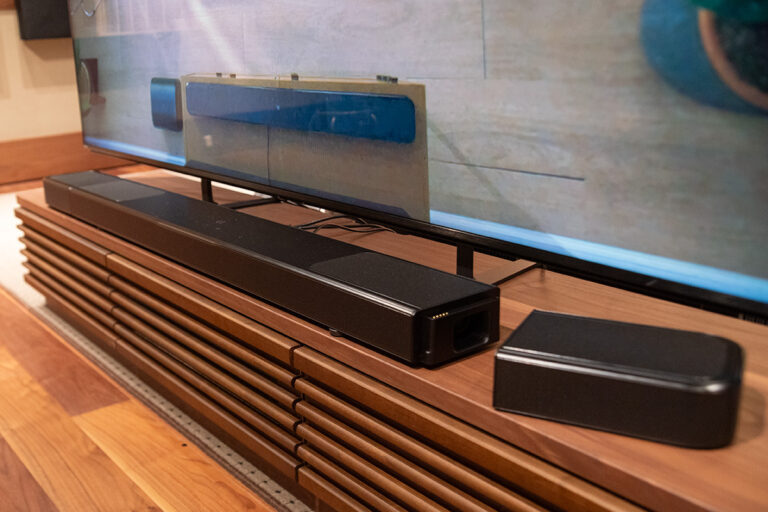 JBLの最上級サウンドバー「BAR 1300MK2」登場！