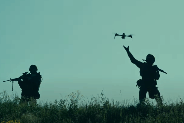 「進化するドローン！最新技術に迫る」