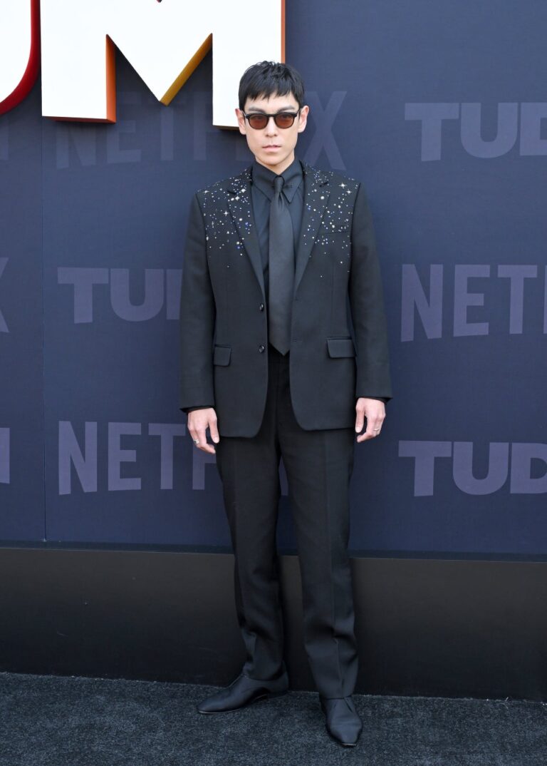 T.O.P、マックイーンで圧巻の登場！