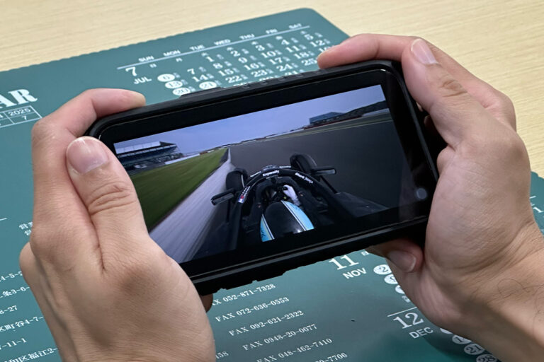 「iPhoneがF1ハンドルに？Apple、新作トレーラー公開」