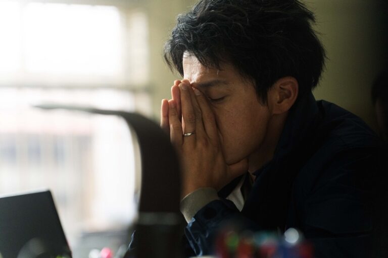 「著名人が絶賛！映画『フロントライン』」