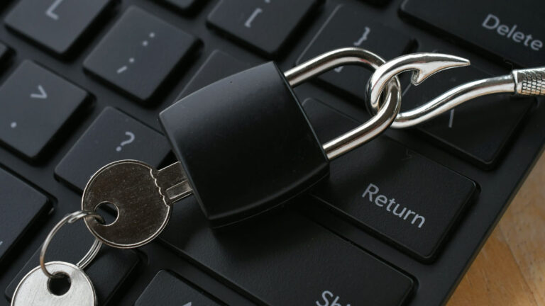 「Xの暗号化DMとXChatの危険性」