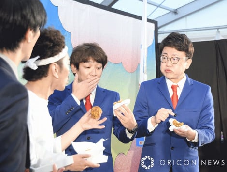 会見の様子