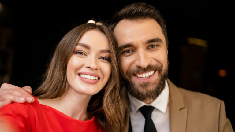 「年の差カップル、幸せの秘訣は？」