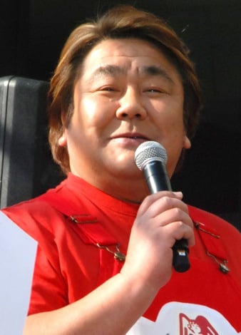 石塚英彦