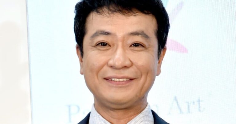 中山秀征、美妻との27年記念ショット公開！