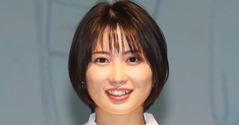 志田未来、イケメンと笑顔の2ショット！