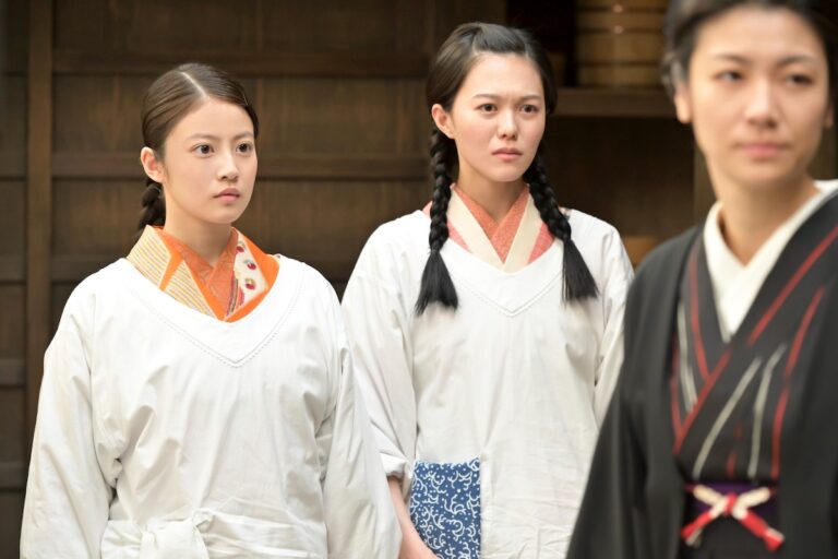 昨今注目の『あんぱん』と『めおと日和』が描く昭和11年の真実