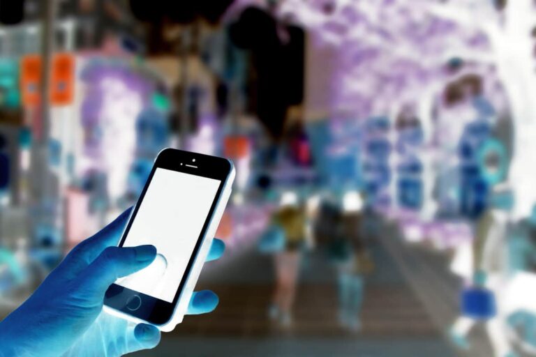 「人気YouTuber、AI詐欺動画に激怒！声似すぎ問題」