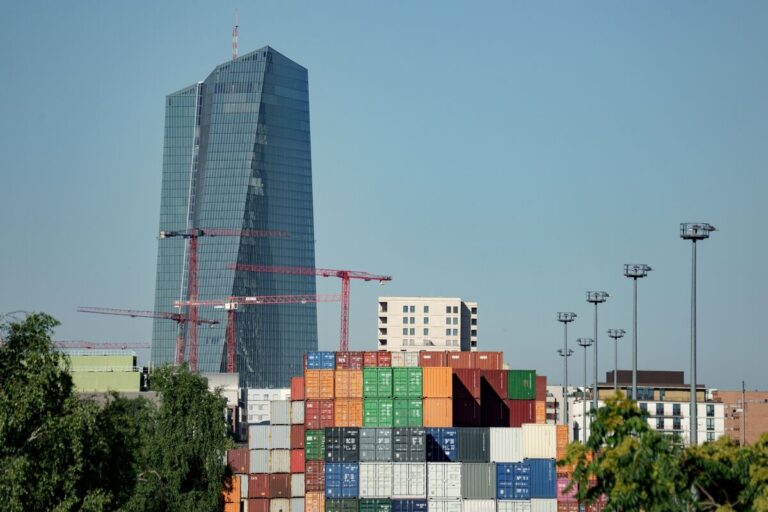 「ＥＣＢ、トランプ関税影響なし？」