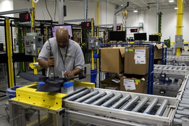 米コア資本財受注、意外な減少！投資慎重に？