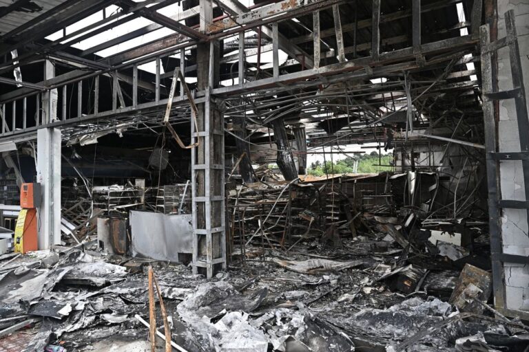 タイ海軍、カンボジア軍との衝突激化！死者30人超に！