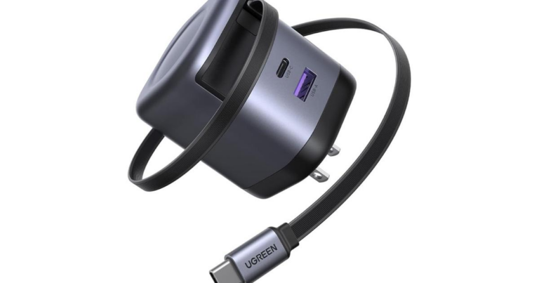 「UGREEN充電器が33%オフ！スマート収納で快適ライフ」
