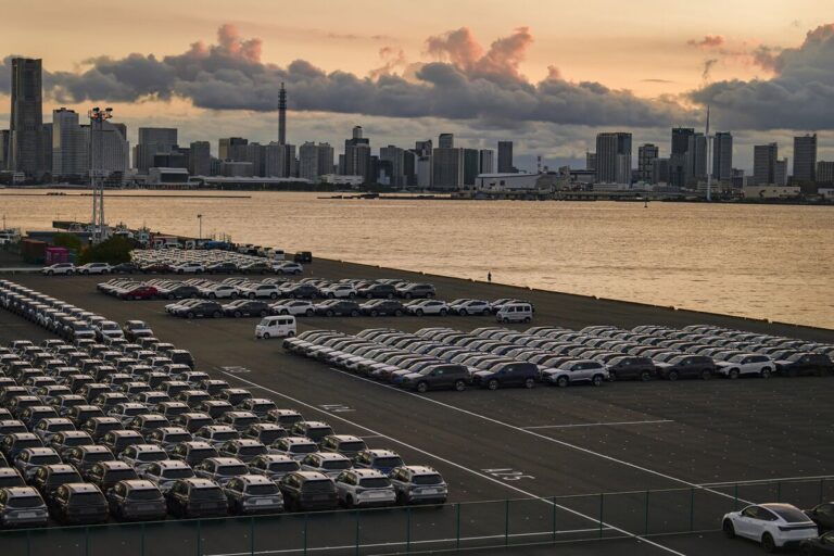 トランプ関税、世界経済に2兆円影響！