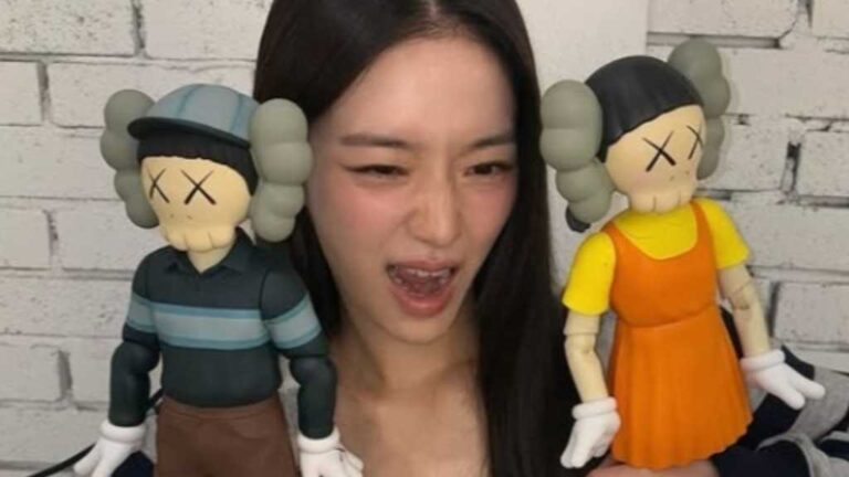 「パク・ギュヨン、イカゲームフィギュアでへそ出し近況公開！」