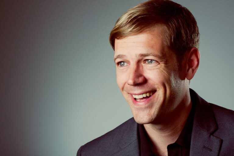 「危険な誉め言葉」の真実とは？「危険な誉め言葉」があなたを縛る！