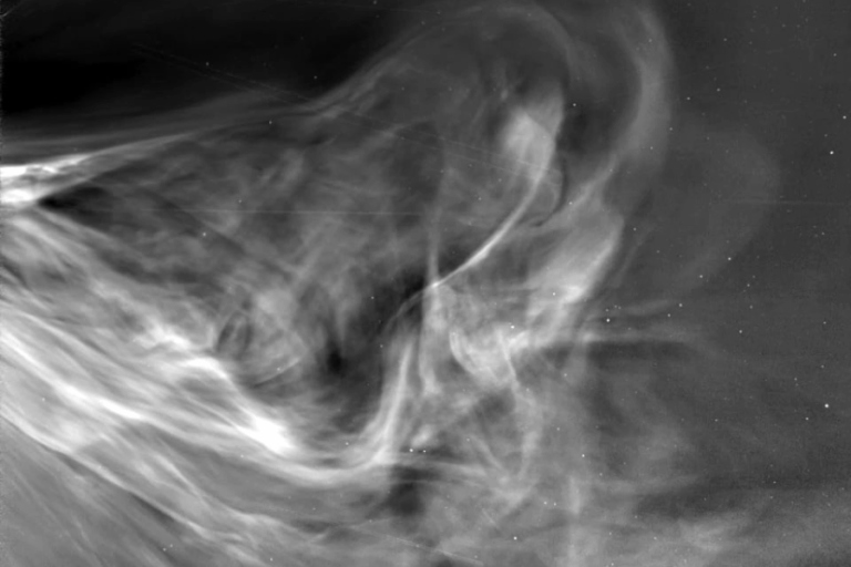 NASA、太陽に最接近した衝撃映像公開！