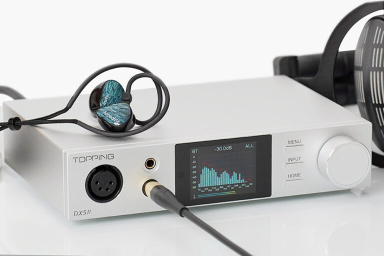 「卓上USB-DAC『DX5 II』、大出力実現！」