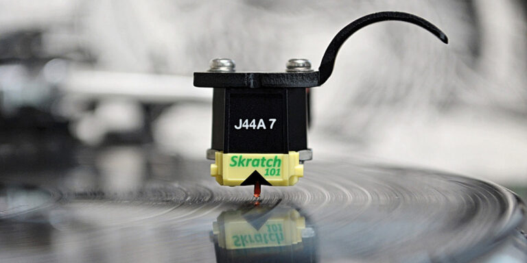 「JICO、初心者DJ必見のSKRATCH 101登場！」