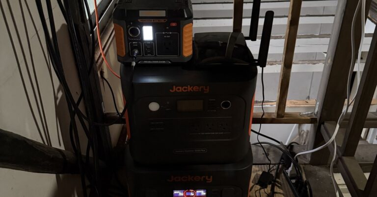 生成AIに「容量1000Wh以上＆ソーラーパネル付きで10万円くらいのポータブル電源」を比較してもらったら…