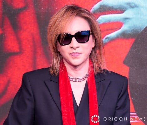 YOSHIKI