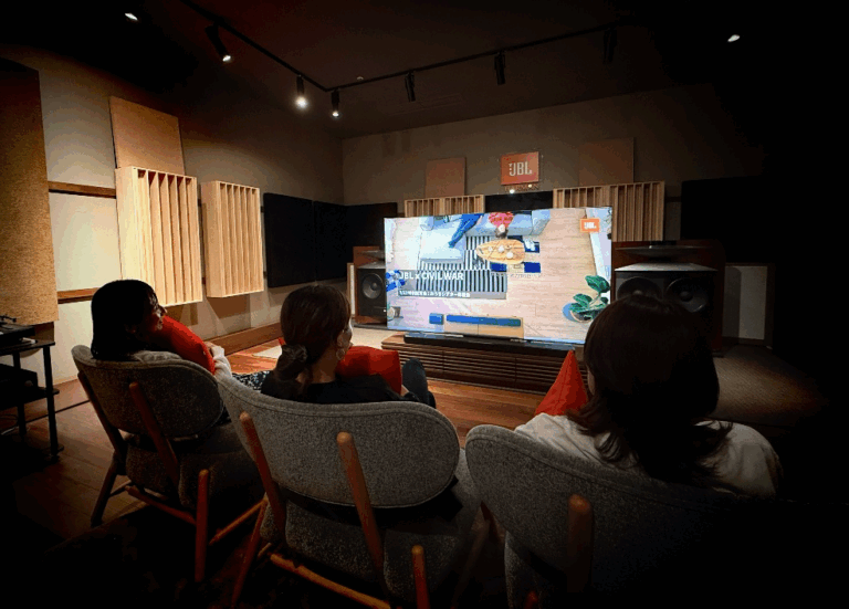 「JBLの11.1chサウンドバーで映画体験！」